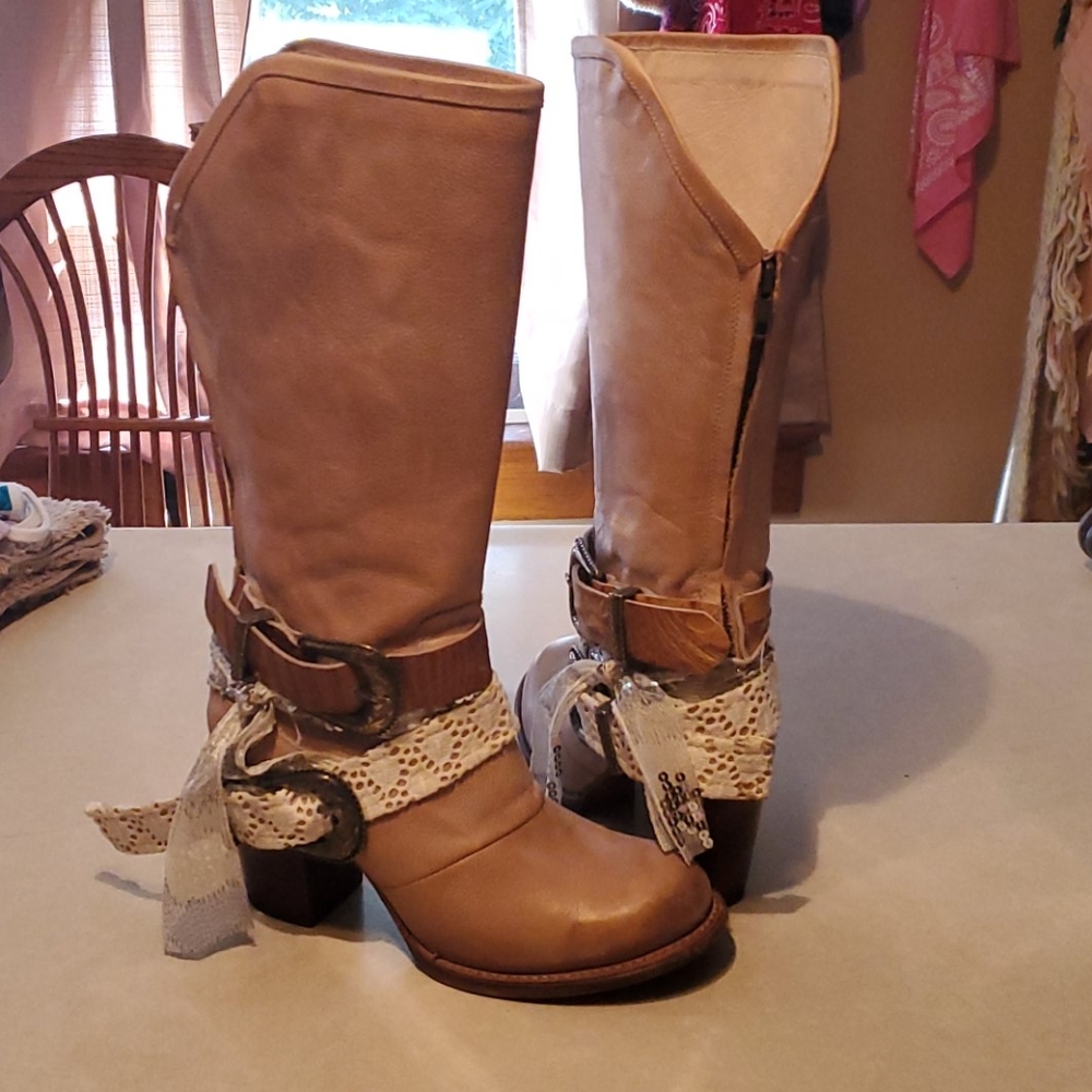 Freebird size 9